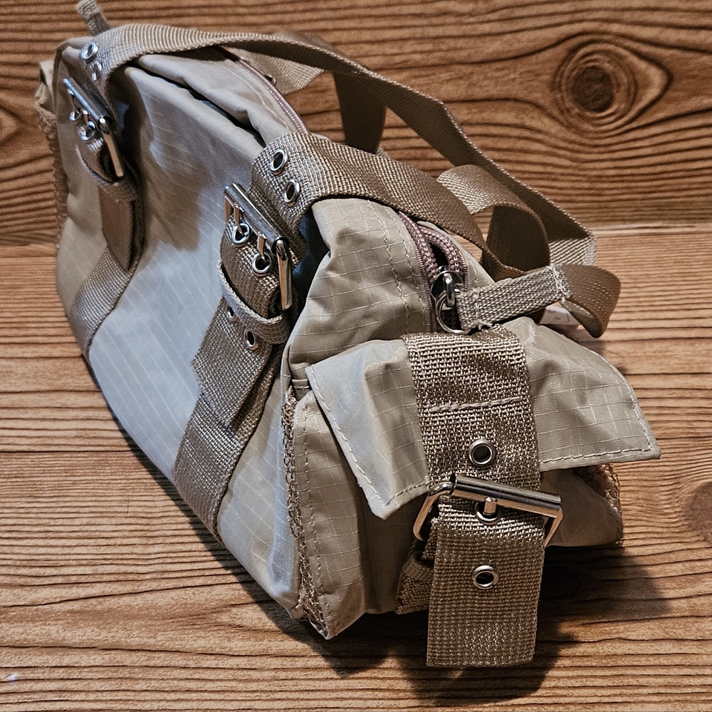 Mini Duffle Bag Tan - Picture 3 of 6
